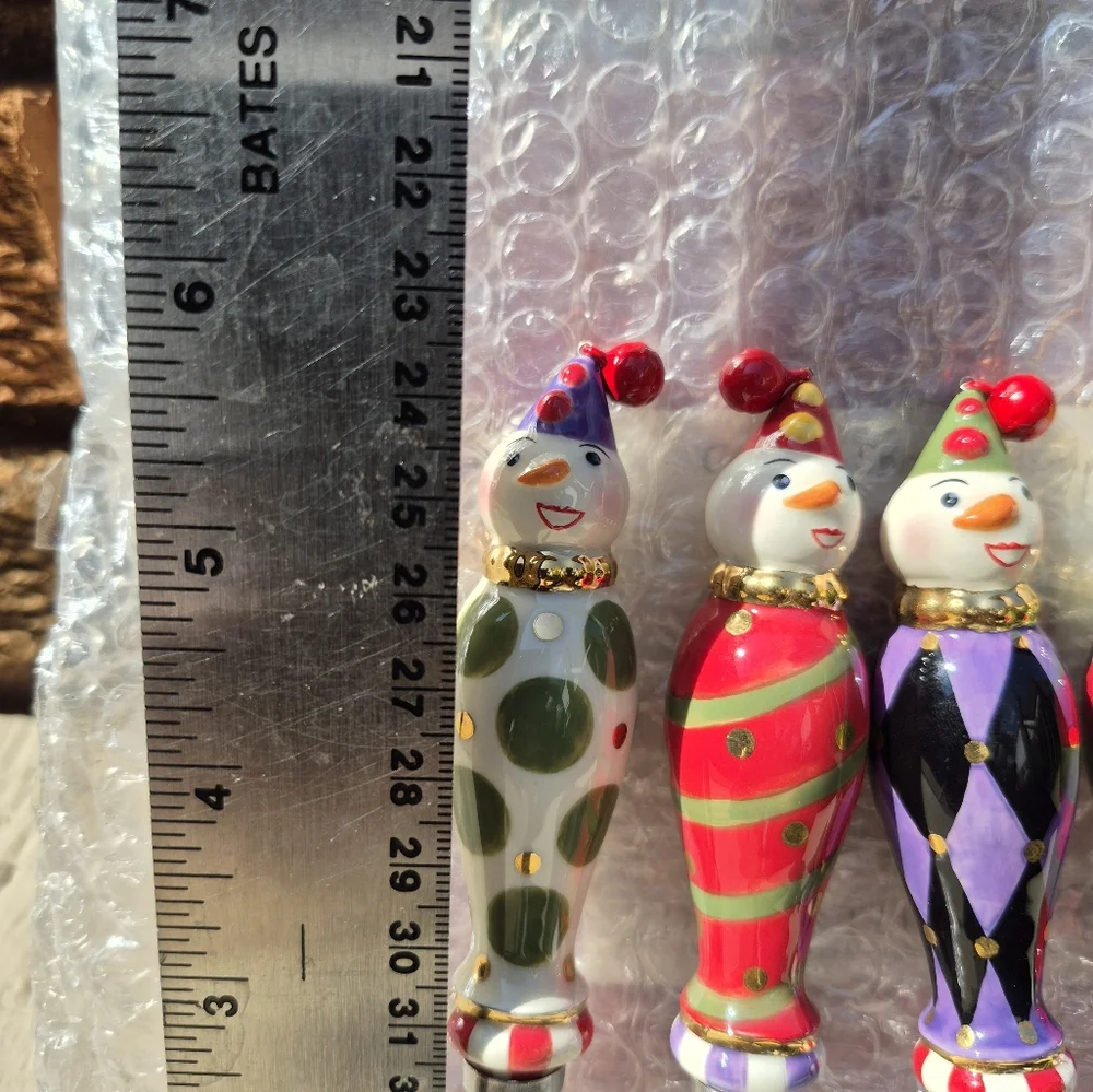 Department 56 Set of 4 Ceramic Clowns with Bells on Caps, Set of 4 Pre-owned